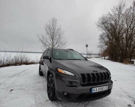 Серый Джип Чероки, объемом двигателя 2.4 л и пробегом 79 тыс. км за 16900 $, фото 3 на Automoto.ua