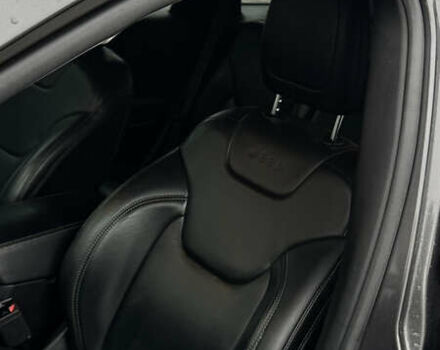 Серый Джип Чероки, объемом двигателя 3.24 л и пробегом 85 тыс. км за 16500 $, фото 6 на Automoto.ua