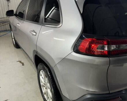 Серый Джип Чероки, объемом двигателя 2.36 л и пробегом 148 тыс. км за 11800 $, фото 8 на Automoto.ua