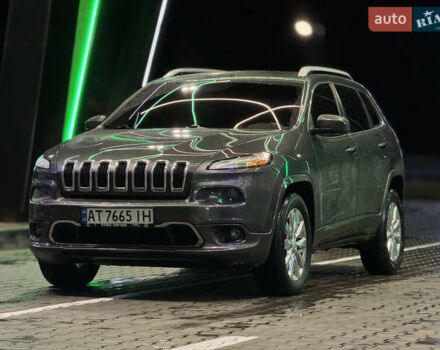 Серый Джип Чероки, объемом двигателя 3.24 л и пробегом 201 тыс. км за 16300 $, фото 12 на Automoto.ua