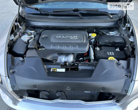 Сірий Джип Cherokee, об'ємом двигуна 2.36 л та пробігом 76 тис. км за 16500 $, фото 53 на Automoto.ua