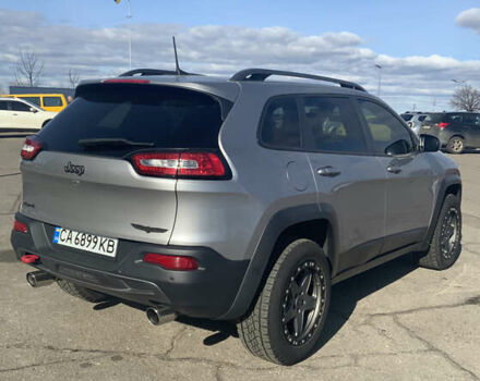 Сірий Джип Cherokee, об'ємом двигуна 3.2 л та пробігом 114 тис. км за 18500 $, фото 9 на Automoto.ua