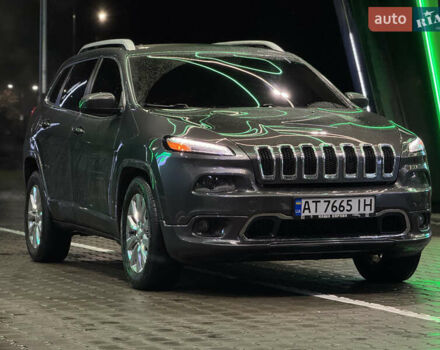 Серый Джип Чероки, объемом двигателя 3.24 л и пробегом 201 тыс. км за 16300 $, фото 6 на Automoto.ua