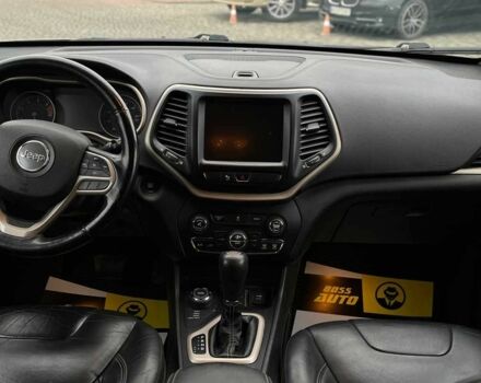 Серый Джип Чероки, объемом двигателя 2.4 л и пробегом 173 тыс. км за 16000 $, фото 8 на Automoto.ua