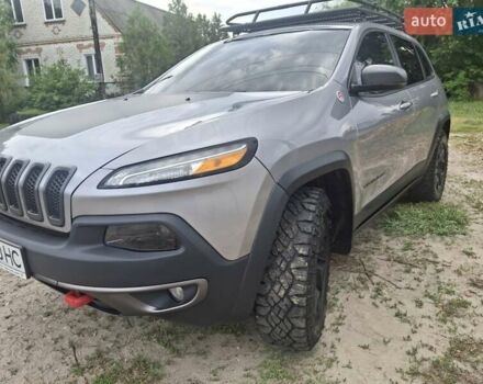 Сірий Джип Cherokee, об'ємом двигуна 3.24 л та пробігом 134 тис. км за 16900 $, фото 13 на Automoto.ua