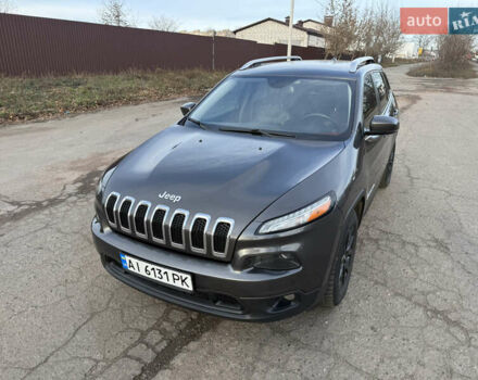 Серый Джип Чероки, объемом двигателя 2.36 л и пробегом 202 тыс. км за 12400 $, фото 4 на Automoto.ua