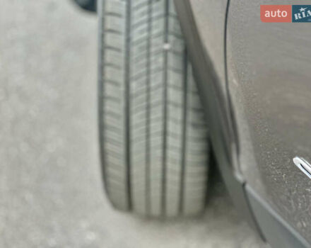 Джип Cherokee 2017 у Вінниці на Automoto.ua Сірий Джип Cherokee, об'ємом двигуна 2.4 л та пробігом 136 тис. км за 16777 $, фото 20 на Automoto.ua