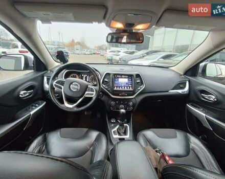 Сірий Джип Cherokee, об'ємом двигуна 2.36 л та пробігом 106 тис. км за 16600 $, фото 13 на Automoto.ua
