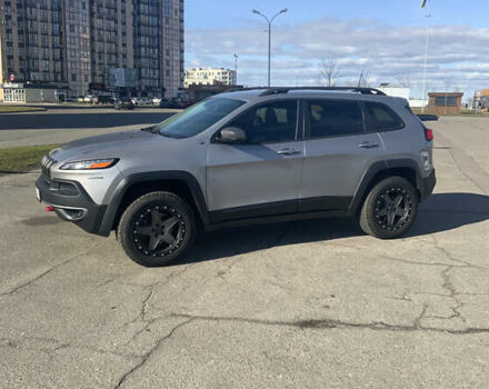 Сірий Джип Cherokee, об'ємом двигуна 3.2 л та пробігом 114 тис. км за 18500 $, фото 3 на Automoto.ua