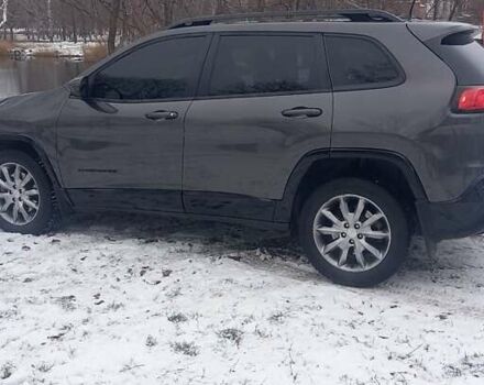 Сірий Джип Cherokee, об'ємом двигуна 2.4 л та пробігом 158 тис. км за 15900 $, фото 4 на Automoto.ua