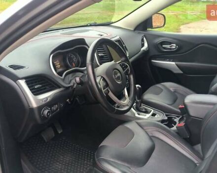 Сірий Джип Cherokee, об'ємом двигуна 3.24 л та пробігом 76 тис. км за 18000 $, фото 18 на Automoto.ua