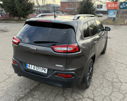 Серый Джип Чероки, объемом двигателя 2.36 л и пробегом 202 тыс. км за 12400 $, фото 7 на Automoto.ua