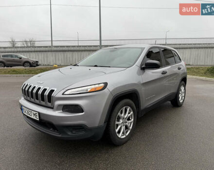 Сірий Джип Cherokee, об'ємом двигуна 2.36 л та пробігом 140 тис. км за 12500 $, фото 3 на Automoto.ua