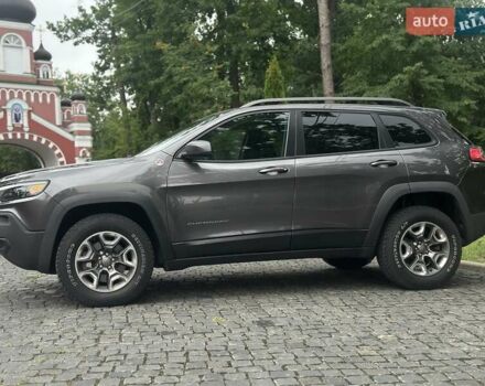 Джип Чероки 2018 в Киеве на Automoto.ua Серый Джип Чероки, объемом двигателя 1.99 л и пробегом 78 тыс. км за 22500 $, фото 20 на Automoto.ua