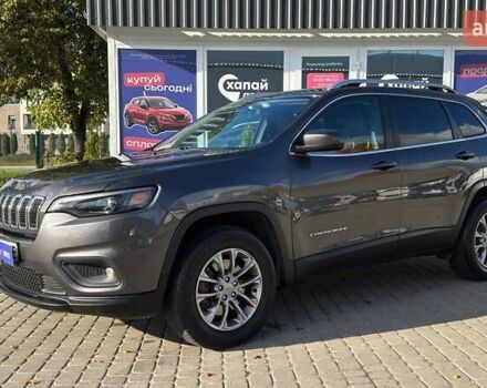 Сірий Джип Cherokee, об'ємом двигуна 1.99 л та пробігом 117 тис. км за 17500 $, фото 1 на Automoto.ua