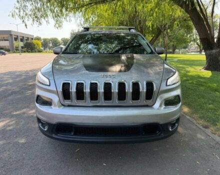 Сірий Джип Cherokee, об'ємом двигуна 2.4 л та пробігом 63 тис. км за 8300 $, фото 1 на Automoto.ua