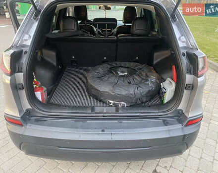 Серый Джип Чероки, объемом двигателя 2.36 л и пробегом 176 тыс. км за 16200 $, фото 24 на Automoto.ua