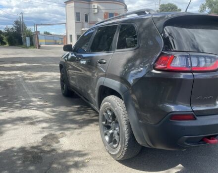 Серый Джип Чероки, объемом двигателя 3.2 л и пробегом 147 тыс. км за 19000 $, фото 5 на Automoto.ua