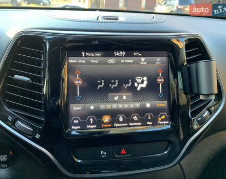 Сірий Джип Cherokee, об'ємом двигуна 2.36 л та пробігом 150 тис. км за 16600 $, фото 71 на Automoto.ua