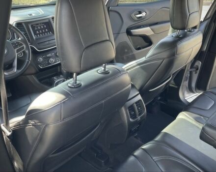 Серый Джип Чероки, объемом двигателя 2.4 л и пробегом 221 тыс. км за 16999 $, фото 6 на Automoto.ua