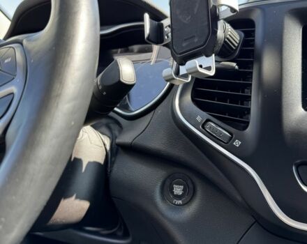 Сірий Джип Cherokee, об'ємом двигуна 2.4 л та пробігом 112 тис. км за 20700 $, фото 13 на Automoto.ua