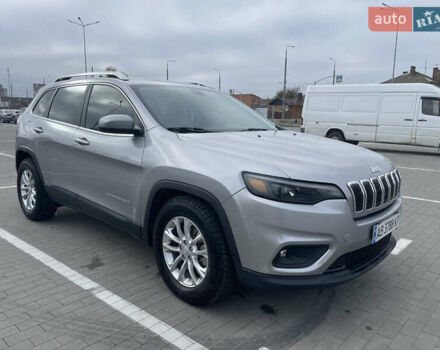 Серый Джип Чероки, объемом двигателя 2.36 л и пробегом 198 тыс. км за 16255 $, фото 5 на Automoto.ua