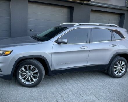 Серый Джип Чероки, объемом двигателя 2.4 л и пробегом 221 тыс. км за 16999 $, фото 3 на Automoto.ua