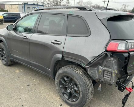 Сірий Джип Cherokee, об'ємом двигуна 0.32 л та пробігом 30 тис. км за 14999 $, фото 1 на Automoto.ua