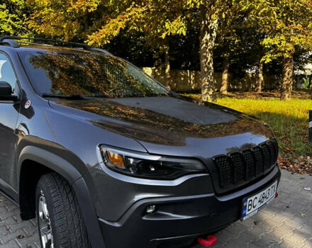 Джип Чероки 2018 в Львове на Automoto.ua Серый Джип Чероки, объемом двигателя 3.24 л и пробегом 240 тыс. км за 16000 $, фото 2 на Automoto.ua