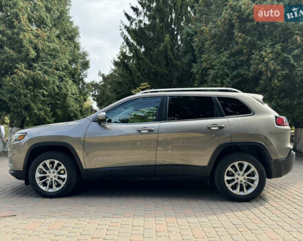 Сірий Джип Cherokee, об'ємом двигуна 3.24 л та пробігом 92 тис. км за 16500 $, фото 8 на Automoto.ua