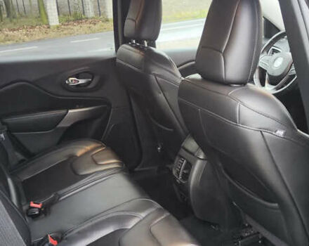 Сірий Джип Cherokee, об'ємом двигуна 2.36 л та пробігом 140 тис. км за 16200 $, фото 13 на Automoto.ua