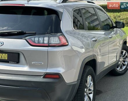 Сірий Джип Cherokee, об'ємом двигуна 2.36 л та пробігом 91 тис. км за 16500 $, фото 19 на Automoto.ua