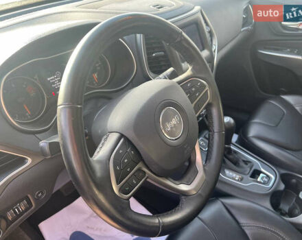 Серый Джип Чероки, объемом двигателя 2.36 л и пробегом 139 тыс. км за 16200 $, фото 17 на Automoto.ua