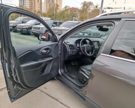 Серый Джип Чероки, объемом двигателя 2.4 л и пробегом 55 тыс. км за 17490 $, фото 18 на Automoto.ua