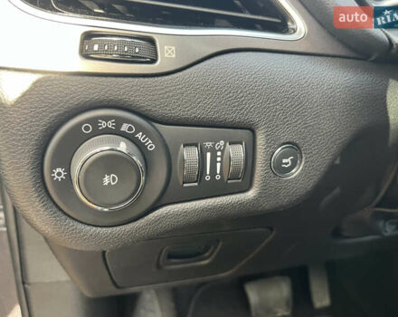 Серый Джип Чероки, объемом двигателя 3.24 л и пробегом 107 тыс. км за 19500 $, фото 28 на Automoto.ua