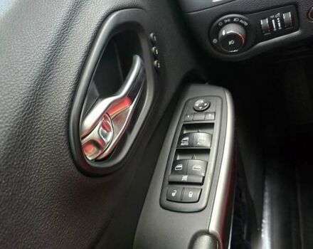 Серый Джип Чероки, объемом двигателя 2.4 л и пробегом 113 тыс. км за 15999 $, фото 8 на Automoto.ua