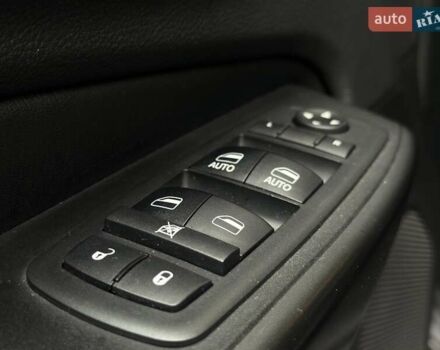 Сірий Джип Cherokee, об'ємом двигуна 1.99 л та пробігом 78 тис. км за 22500 $, фото 22 на Automoto.ua