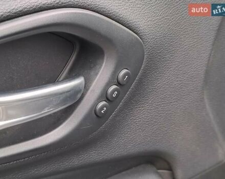 Серый Джип Чероки, объемом двигателя 2.4 л и пробегом 55 тыс. км за 17490 $, фото 22 на Automoto.ua