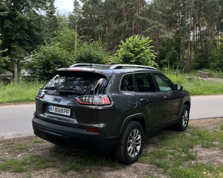 Джип Чероки 2018 в Киеве на Automoto.ua Серый Джип Чероки, объемом двигателя 2.36 л и пробегом 205 тыс. км за 14500 $, фото 3 на Automoto.ua