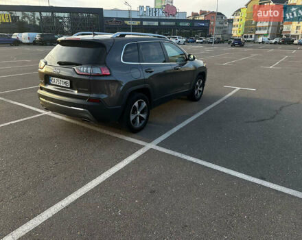 Джип Чероки 2018 в Киеве на Automoto.ua Серый Джип Чероки, объемом двигателя 3.24 л и пробегом 219 тыс. км за 16750 $, фото 3 на Automoto.ua
