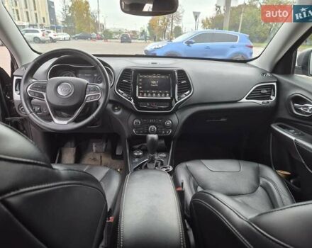 Серый Джип Чероки, объемом двигателя 3.24 л и пробегом 182 тыс. км за 15600 $, фото 19 на Automoto.ua