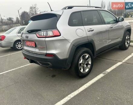 Серый Джип Чероки, объемом двигателя 1.99 л и пробегом 132 тыс. км за 18500 $, фото 3 на Automoto.ua