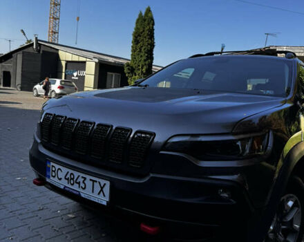 Джип Чероки 2018 в Львове на Automoto.ua Серый Джип Чероки, объемом двигателя 3.24 л и пробегом 240 тыс. км за 16000 $, фото 7 на Automoto.ua