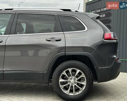 Сірий Джип Cherokee, об'ємом двигуна 3.24 л та пробігом 141 тис. км за 16799 $, фото 7 на Automoto.ua