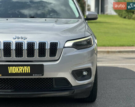 Сірий Джип Cherokee, об'ємом двигуна 2.36 л та пробігом 91 тис. км за 16500 $, фото 3 на Automoto.ua