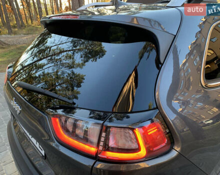 Сірий Джип Cherokee, об'ємом двигуна 2.36 л та пробігом 150 тис. км за 16600 $, фото 15 на Automoto.ua