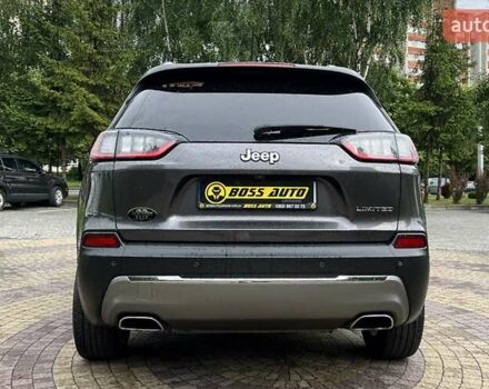 Сірий Джип Cherokee, об'ємом двигуна 2 л та пробігом 28 тис. км за 20690 $, фото 5 на Automoto.ua