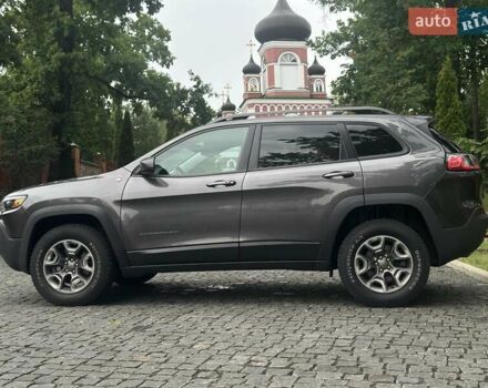 Джип Чероки 2018 в Киеве на Automoto.ua Серый Джип Чероки, объемом двигателя 1.99 л и пробегом 78 тыс. км за 22500 $, фото 23 на Automoto.ua