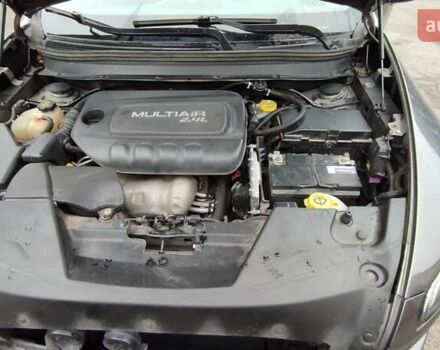 Серый Джип Чероки, объемом двигателя 2.36 л и пробегом 115 тыс. км за 14000 $, фото 7 на Automoto.ua