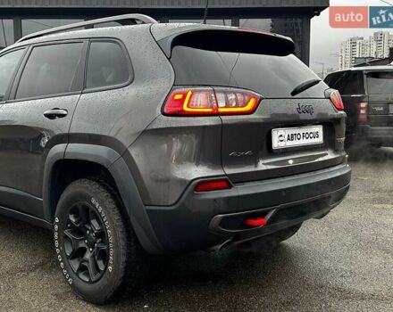 Сірий Джип Cherokee, об'ємом двигуна 3.24 л та пробігом 91 тис. км за 23290 $, фото 4 на Automoto.ua